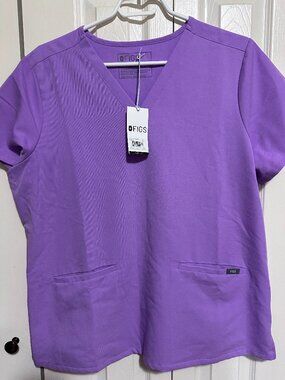 Figs Wild Iris Casma Scrub Top